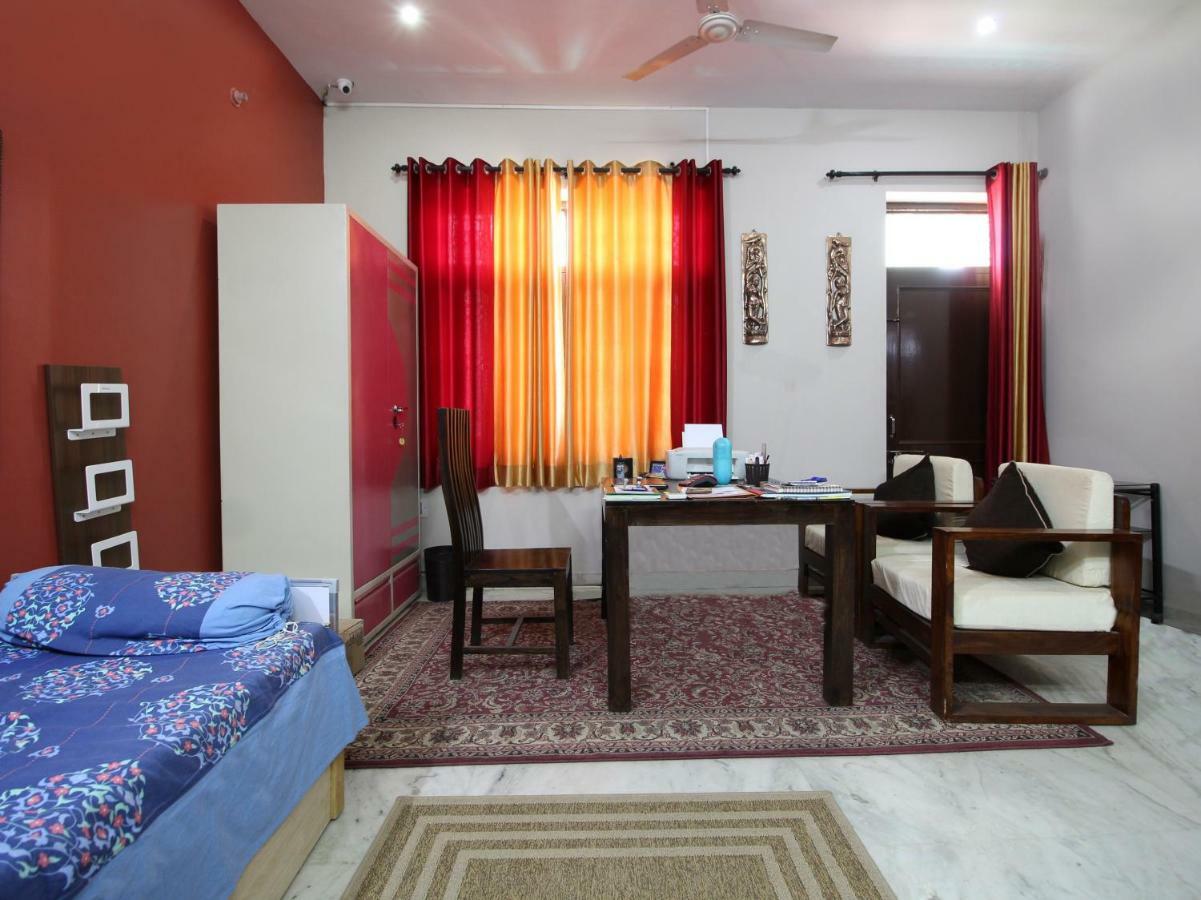 Michael'S Homestay ชัยปุระ ภายนอก รูปภาพ