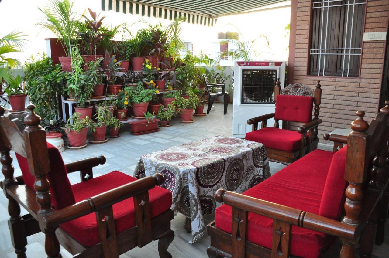 Michael'S Homestay ชัยปุระ ภายนอก รูปภาพ